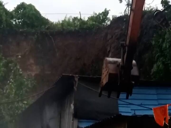 सुदैवाने यात कोणतीही जीवितहानी अथवा वित्तहानी झाली नाही.