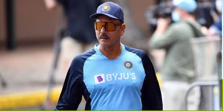 Dont be surprised: Ravi Shastri talks about super-subs becoming a part of ODI T20 cricket in future Ravi Shastri: 'సూపర్ సబ్ స్టిట్యూట్, ఇదొక గేమ్ ఛేంజర్ అవుతుంది'