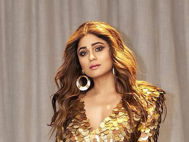 बॉलिवूड अभिनेत्री शिल्पा शेट्टीची बहीण शमिता शेट्टीने बॉलिवूड चित्रपटांमध्ये काम केले आहे. (फोटो सौजन्य: shamitashetty_official/इंस्टाग्राम)