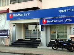 Saving Account: बंधन बैंक के ग्राहकों को लिए खुशखबरी! जानें बैंक ने कितना बढ़ाया अपने सेविंग अकाउंट पर ब्याज