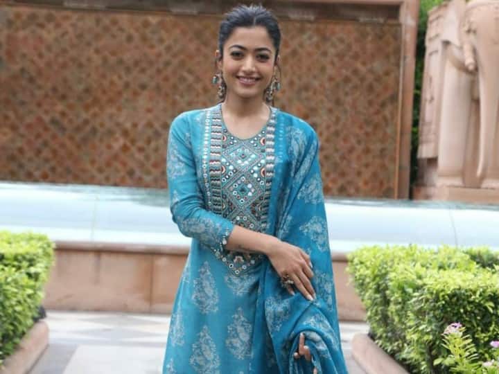 'Goodbye': Unlike Her Character In The Film, Rashmika Mandanna Believes In Rituals And Superstitions 'Goodbye': Unlike Her Character In The Film, Rashmika Mandanna Believes In Rituals And Superstitions