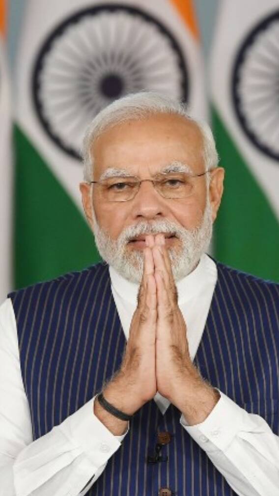 ৭২-এ মোদি