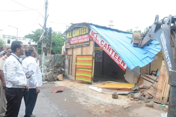 Mominpura Nagpur : एमएल कँटीनवर दुसऱ्यांदा चालला बुलडोझर