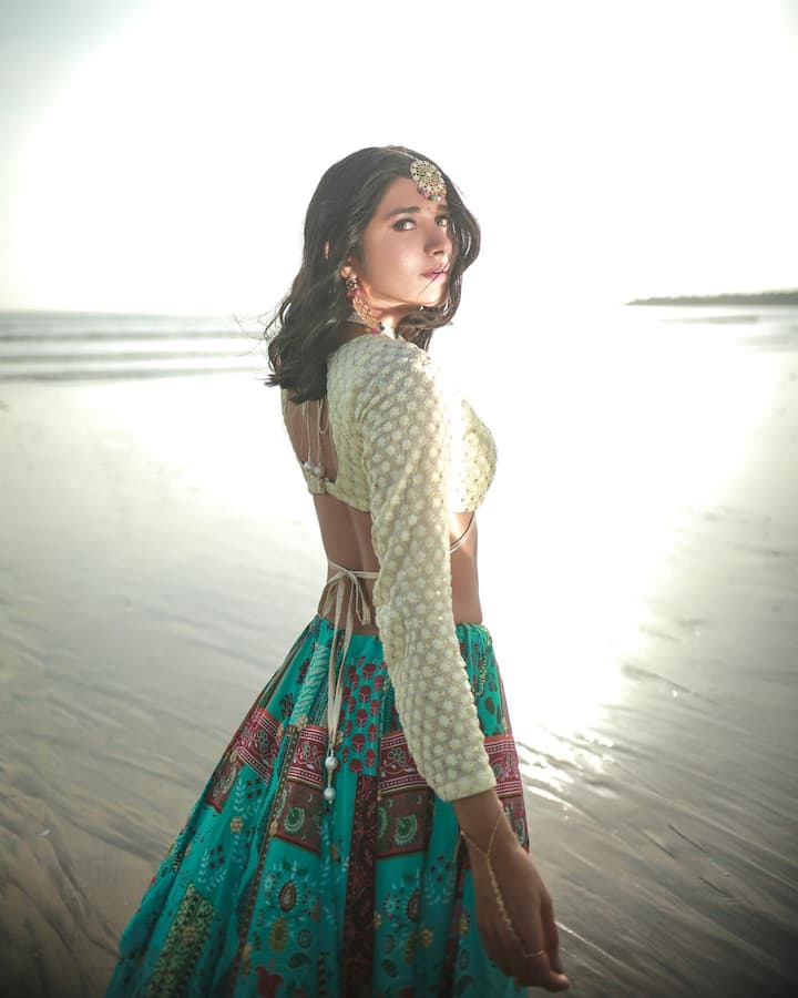 तब से लेकर आज तक, कनिका मान लाखों दिलों की जान बन गई हैं. सोशल मीडिया पर भी वह किलर फोटोज से जलवा बिखेरती रहती हैं.