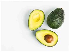 Health Tips : फक्त गोळ्यांमध्येच नाही तर 'या' फळभाज्यांमध्येही आहे व्हिटॅमिन ई; पाहा फायदे