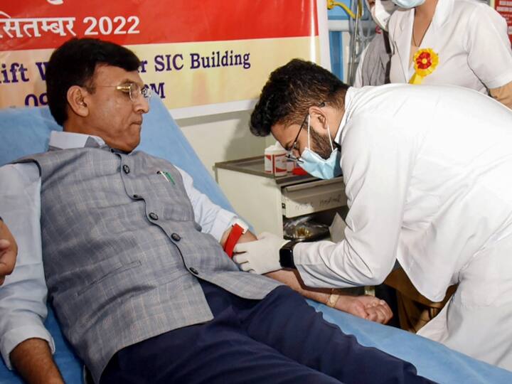 MP Raktdaan Mahotsav 25 thousand people donated blood on PM Modi birthday in MP ann MP Raktdaan Mahotsav: PM मोदी के जन्मदिन पर 25 हजार लोगों ने किया ब्लड डोनेट, BJP ने शुरू किया अभियान