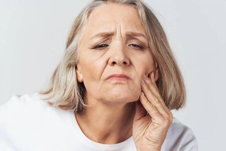 ਜ਼ਿਆਦਾ ਪ੍ਰਦੂਸ਼ਣ ਵਾਲੀਆਂ ਥਾਵਾਂ 'ਤੇ ਰਹਿਣ ਵਾਲੇ ਲੋਕਾਂ ਦੇ ਸਰੀਰ 'ਤੇ ਆਕਸੀਟੇਟਿਵ ਤਣਾਅ ਦਾ ਪ੍ਰਭਾਵ ਵੀ ਜ਼ਿਆਦਾ ਦੇਖਿਆ ਜਾਂਦਾ ਹੈ।