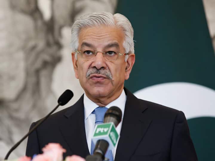 Pakistan PM Shehbaz Sharif To Select New Army Chief, Says Defence Minister After Imran Khan Demands Deferment Pakistan PM Shehbaz To Select New Army Chief, Says Defence Minister After Imran Demands Deferment