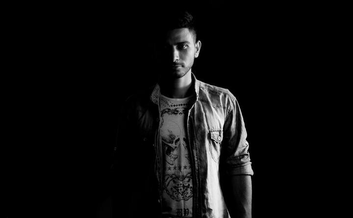 বহু ক্ষেত্রে আবার দেখা যায়, মহিলাদের তুলনায় পুরুষরা নিজেদের মানসিক সমস্যা নিয়ে কথা বলতে কম স্বচ্ছন্দ্য। কিন্তু কেন?