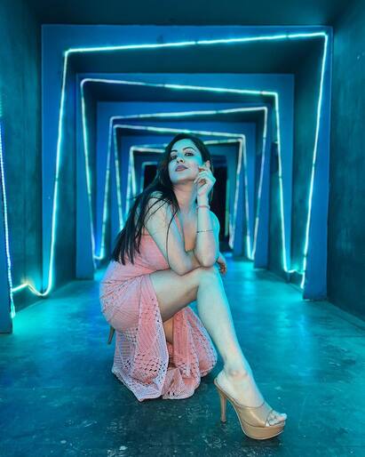 Puja Banerjee Photos: સુપરહીટ ટીવી શો દેવોં કે દેવ મહાદેવથી લાઇમલાઇટમાં આવેલી અભિનેત્રી પૂજા બેનર્જીને આજે કોઈ ઓળખની જરૂર નથી.