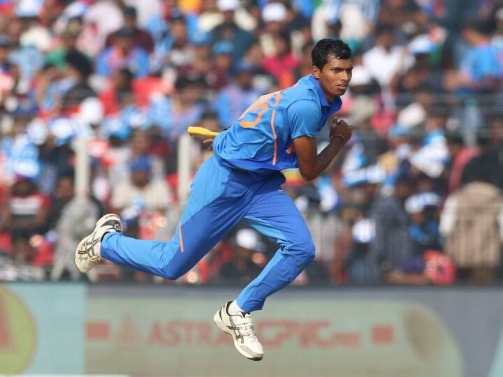 Navdeep Saini ruled out of India A series sustained a right groin injury INDA vs NZA: India A को लगा बड़ा झटका, वनडे सीरीज से पहले चोट की वजह से बाहर हुए नवदीप सैनी