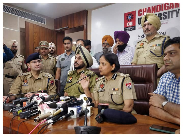 NCW Seeks FIR Into 'MMS Leak' At Chandigarh University. 'Only One Video Of Accused Herself Found', Says Mohali Police NCW Seeks FIR Into 'MMS Leak' At Chandigarh University. Accused Girl Made Her Own Video, Says Mohali Police