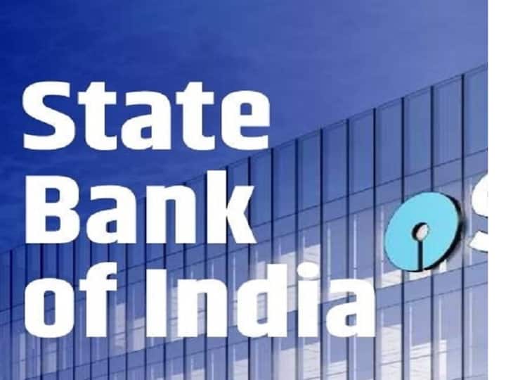 SBI waives off SMS charges on mobile fund transfers SBI Users transact without any additional charges SBI SMS Charges: ఎస్బీఐ వినియోగదారులకు గుడ్‌ న్యూస్- ఆ ఛార్జీలు రద్దు