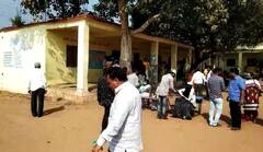 Nanded Election: नांदेड जिल्ह्यात  ग्रामपंचायत मतदानाचा उत्साह, मतदान केंद्रांवर गर्दी