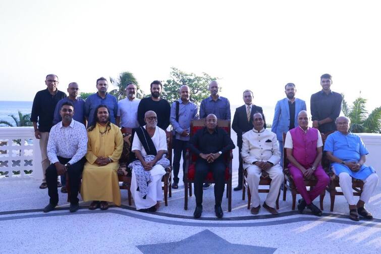 Moraribapu meets President of Zanzibar and  visiting  the Hindu Temple ઝાંઝીબારના રાષ્ટ્રપતિ અને હિંદુ મંદિરની શુભેચ્છા મુલાકાત લેતા પૂજ્ય મોરારીબાપુ