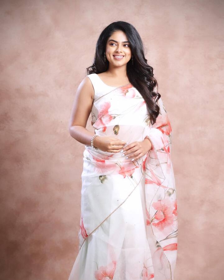 மச்சான் எப்போ வரப் போறே ? பத்து தலைப் பாம்பா வந்து முத்தம் தரப் போறே ?