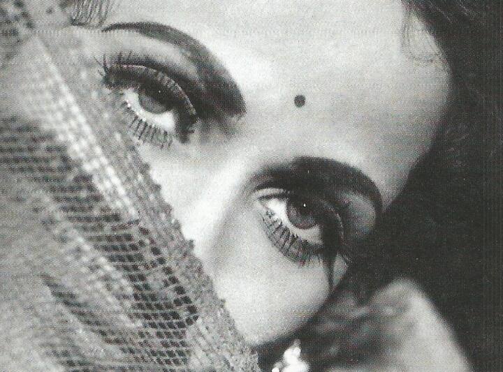 Vanmala Devi life interesting facts, know why she left movies हिंदी सिनेमा की सबसे खूबसूरत एक्ट्रेस थीं वनमाला, फिल्म में देख पिता ने थिएटर के पर्दे पर चला दी थी गोली!