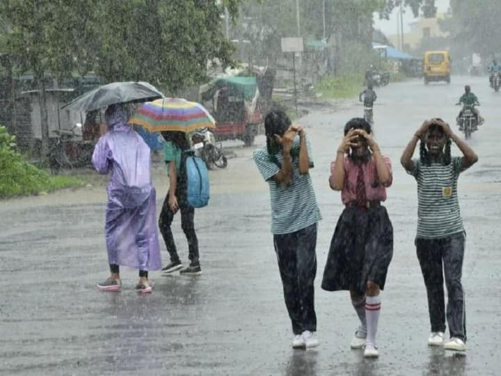 Maharashtra Weekly Weather Updates Yellow Alert Issued For Rain and 328 people died due to heavy rains in Maharashtra Till Now Maharashtra Weekly Weather Updates: महाराष्ट्र में बारिश को लेकर फिर से अलर्ट, भारी बरसात से अब तक हो चुकी हैं 328 लोगों की मौत