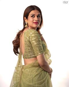 Shraddha Das: શ્રદ્ધા દાસનો લહેંગામાં જોવા મળ્યો કાતિલ અંદાજ, જુઓ તસવીરો