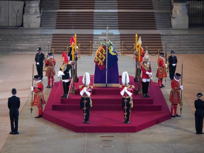 Queen Elizabeth II Funeral : britain s Queen Elizabeth ii will be Cremated today Queen Elizabeth II Funeral : ਅੱਜ ਹੋਵੇਗਾ ਬ੍ਰਿਟੇਨ ਦੀ ਮਹਾਰਾਣੀ ਐਲਿਜ਼ਾਬੈਥ II ਦਾ ਅੰਤਿਮ ਸਸਕਾਰ, ਕੀਤੀਆਂ ਗਈਆਂ ਇਹ ਖ਼ਾਸ ਤਿਆਰੀਆਂ