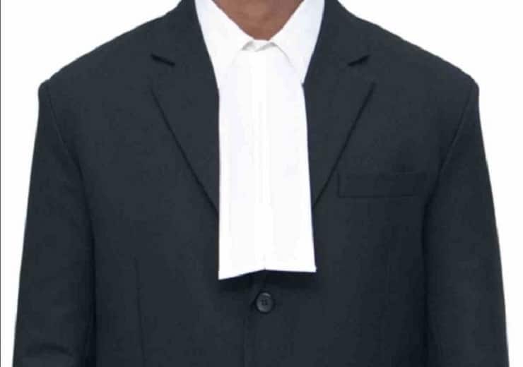 Why lawyers wear black coat reason and fact Why Lawyers Wear Black Coat: वकील काला कोट ही क्यों पहनते हैं? जानिए इसका कारण