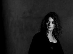 PHOTO : उफ्फ! तेरी अदा... उर्मिला कोठारेच्या बॉसी लूकने वेधलं चाहत्यांचं लक्ष!