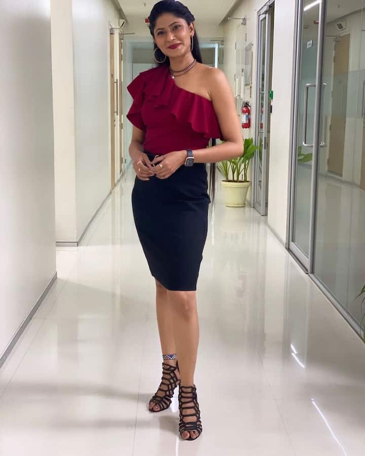 యాంకర్ నేహ ఫోటోలు  -Image Credit: Anchor Neha/Instagram