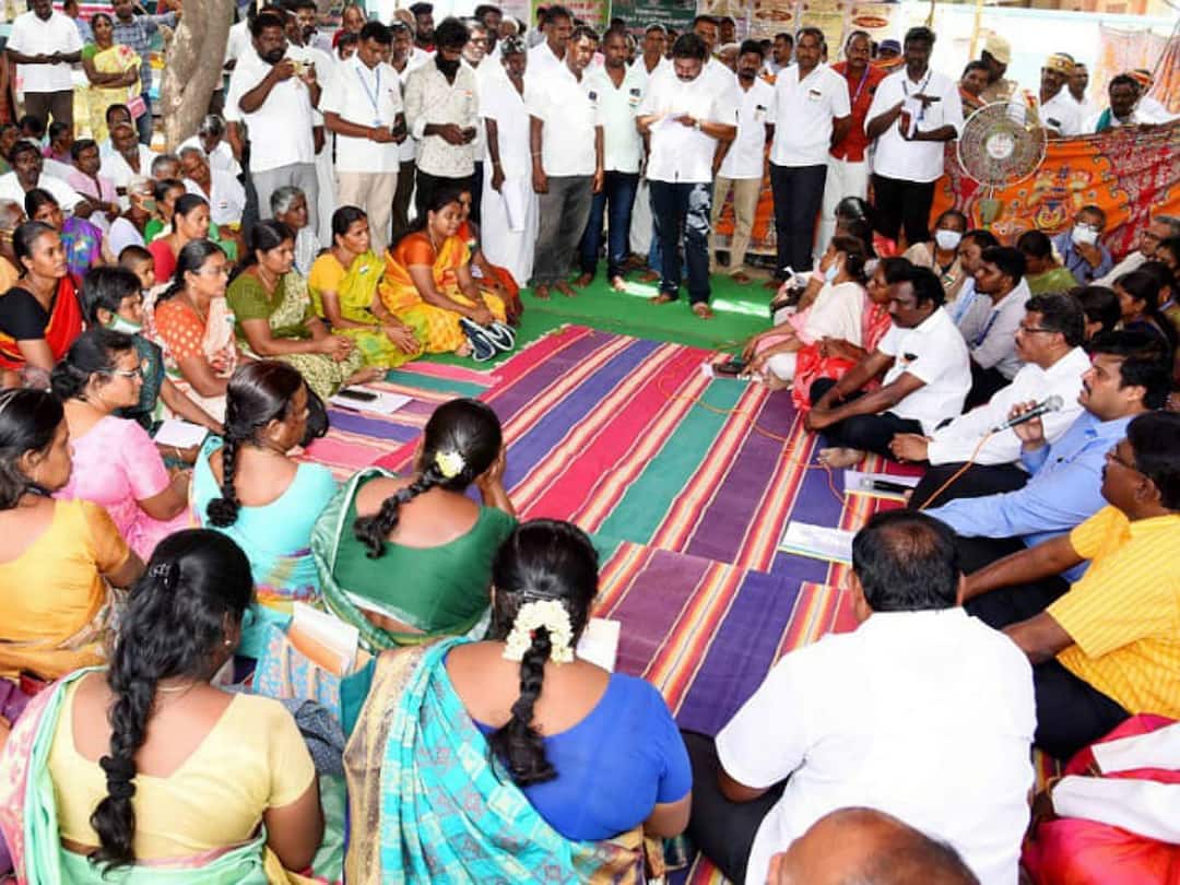 கிராம சபைக் கூட்டங்களில் பள்ளி ஆசிரியர்கள் பங்கேற்க வேண்டும்: பள்ளிக்கல்வித்துறை உத்தரவு School Head Masters to participate in Gram Sabha meetings: Tamil Nadu Education Department கிராம சபைக் கூட்டங்களில் பள்ளி ஆசிரியர்கள் பங்கேற்க வேண்டும்: பள்ளிக்கல்வித்துறை உத்தரவு