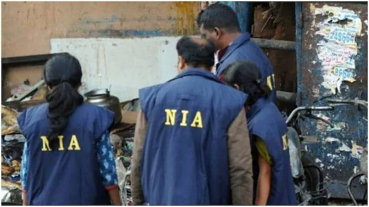 NIA's searches yield crucial evidence- based on which suspects are interrogated DNN Nizamabad News: ఎన్‌ఐఏ సోదాల్లో కీలక ఆధారాలు లభ్యం- వాటి ఆధారంగా అనుమానితుల విచారణ!