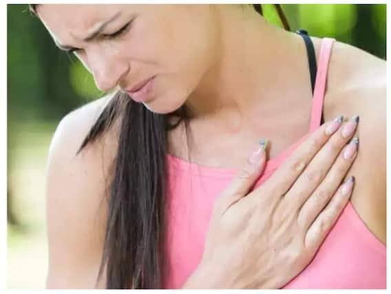 ਔਰਤਾਂ 40 ਸਾਲ ਦੀ ਉਮਰ ਤੋਂ ਬਾਅਦ ਮੀਨੋਪੌਜ਼ ਵਿੱਚੋਂ ਲੰਘਦੀਆਂ ਹਨ, ਜਿਸ ਦੌਰਾਨ ਔਰਤਾਂ ਦੇ ਸਰੀਰ ਵਿੱਚੋਂ ਹਾਰਮੋਨ ਨਿਕਲਣਾ ਬੰਦ ਹੋ ਜਾਂਦੇ ਹਨ।