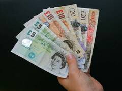 Shocking: ਬੈਂਕ ਨੇ ਗਲਤੀ ਨਾਲ ਦਿੱਤਾ ਅਨਲਿਮਟਿਡ ਓਵਰਡ੍ਰਾਫਟ, ਕੁੜੀ ਨੇ ਉਡਾਏ 24 ਕਰੋੜ ਰੁਪਏ