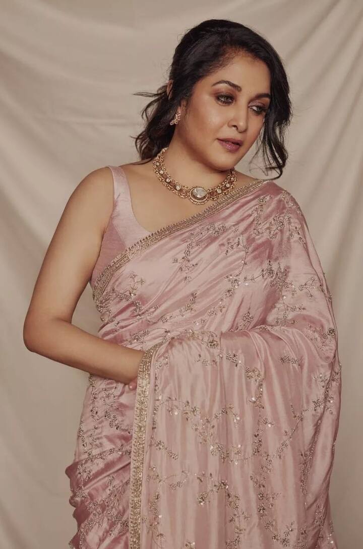 சகியே சகியே சகியே