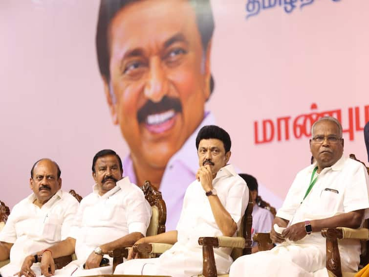 tamilnadu cm mk stalin 4-th State Conference of Persons with Disabilities was held at Chiramalai Nagar, Chengalpattu District நான்கு முதல்வர்களா? : எடப்பாடியை பழனிசாமியைச் சாடிய முதலமைச்சர் ஸ்டாலின்..