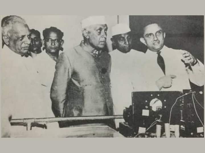 Space research activities were initiated in India during the early 1960s. In 1962, the Indian National Committee for Space Research (INCOSPAR) was set up under the Department of Atomic Energy, to spearhead space research activities. The then Prime Minister of India, Jawaharlal Nehru, set up INCOSPAR on the urging of Vikram Sarabhai. (Image: @INCIndia)