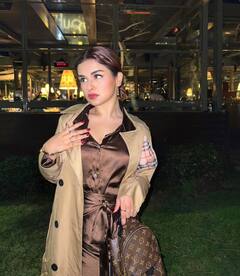 Avneet Kaur : अवनीत कौरचं सिझलिंग फोटोशूट, पाहा नवं फोटोशूट!