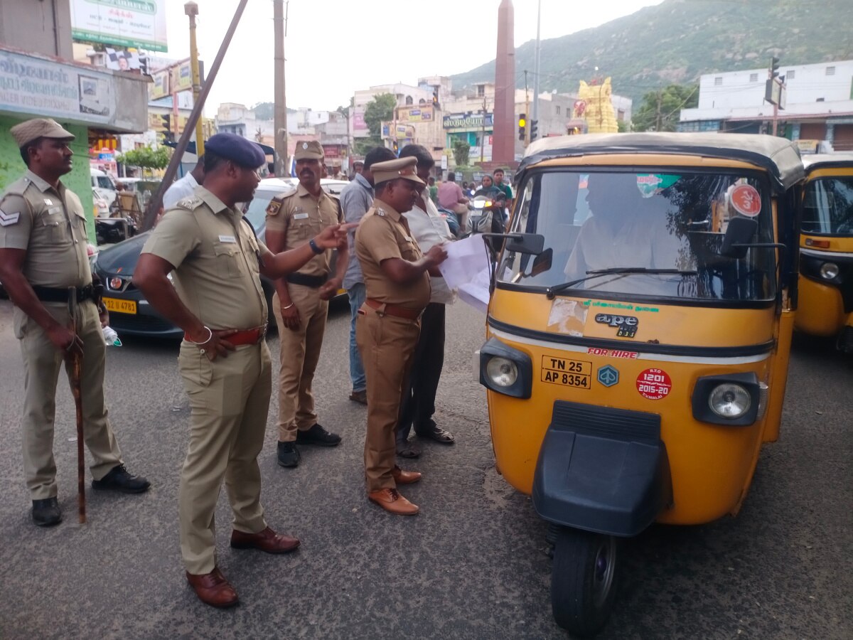 18 வயதுக்கு கீழ் இருப்பவர்கள் வாகனம் ஓட்டினால்  உரிமையாளர் மீது வழக்குப்பதிவு - திருவண்ணாமலை எஸ்பி