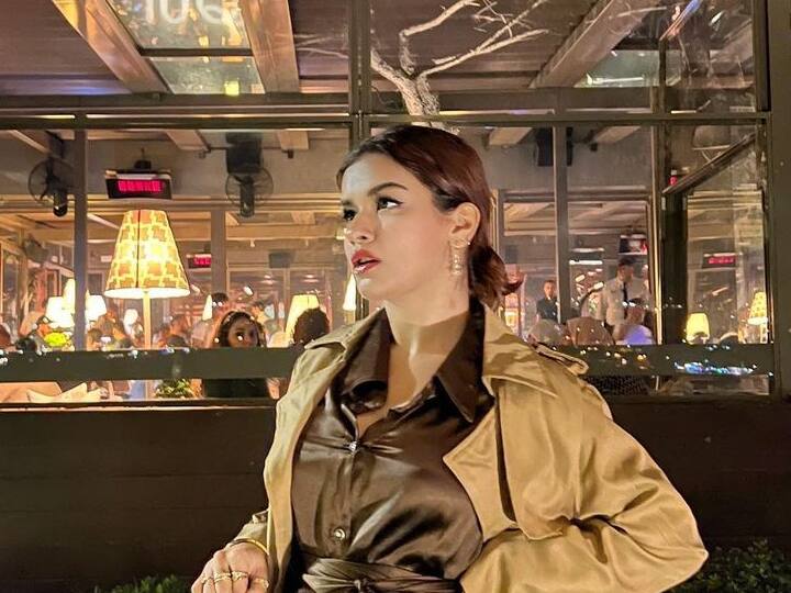 येथे ती कॅमेऱ्यासमोर एकापेक्षा एक पोज देताना दिसत आहे. (फोटो सौजन्य : avneetkaur_13/इंस्टाग्राम)