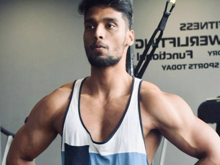 Bengaluru Doctor Posts Fiancee private Pic Her Revenge Ends In His Death Crime :  நிர்வாண புகைப்படத்தை இணையத்தில் பரவவிட்ட காதலன்...! நண்பர்களுடன் சேர்ந்து கொலை செய்த காதலி..!