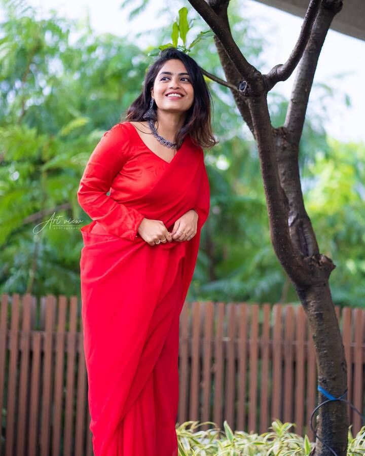 బిగ్ బాస్ హారిక ఫోటోలు -Image Credit: Alekhya harika/Instagram