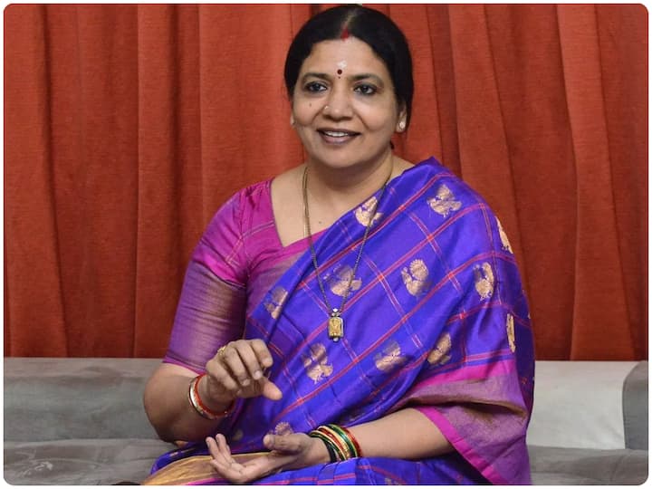Jeevitha Rajasekhar To Contest In Lok Sabha Election 2024 As BJP Zahirabad MP Candidate Reports Jeevitha Rajasekhar : జహీరాబాద్ ఎంపీ అభ్యర్థిగా జీవితా రాజశేఖర్?