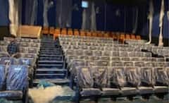 Multiplex in Kashmir: ৩০ বছরের প্রতীক্ষা শেষ, আজ থেকে কাশ্মীরে খুলছে মাল্টিপ্লেক্স, সামনে এল অন্দরসজ্জার ছবি