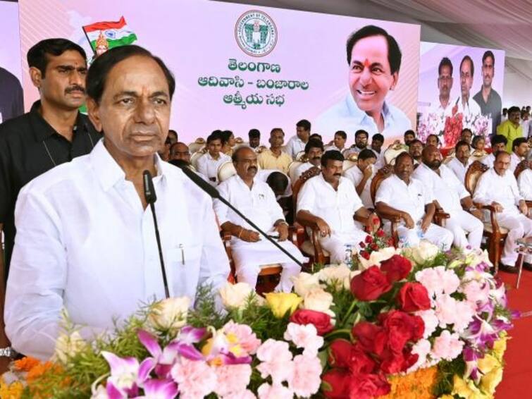 Telangana politics now revolves around tribal reservations. TS Politics :   గిరిజన రిజర్వేషన్ల రాజకీయం పులి మీద స్వారీనే - బీజేపీ, టీఆర్ఎస్‌లో ఎవరికి మైనస్ ?