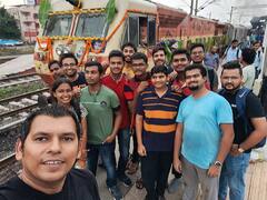 Indian Railway: कोकण रेलवे नेटवर्क हुआ इलेक्ट्रिफाइड, आखिरी डीजल इंजन दो दी गई विदाई