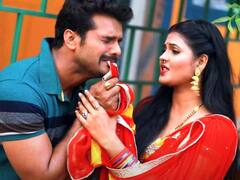 चांदनी सिंह का पल्लू पकड़े बच्चों की तरह रोते दिखे खेसारी लाल यादव, जानें क्या रही वजह ?