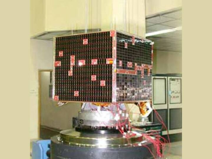 HAMSAT was launched on May 5, 2005, using the launch vehicle PSLV-C6, as a micro-satellite for providing satellite-based amateur radio services to the national and international community of amateur radio operators (HAM). These are individuals who typically use equipment at an amateur radio station to engage in two-way personal communications with other similar individuals. (Image: ISRO via Gunter’s Space Page)