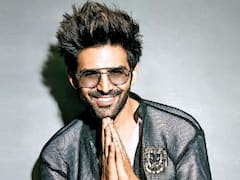 इकोनॉमी क्लास में सफर करते दिखे कार्तिक आर्यन, फैन्स बोले- ये है डाउन टू अर्थ, वीडियो वायरल