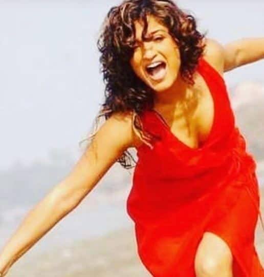 रानी मुखर्जी के साथ काम कर चुकी इस हॉट एक्ट्रेस को फिल्म के हॉट सीन के लिए पहनने पड़े थे ब्रेस्ट पैड, बॉडी शेमिंग को लेकर एक्ट्रेस की सफाई रानी मुखर्जी के साथ काम कर चुकी इस हॉट एक्ट्रेस को फिल्म के हॉट सीन के लिए पहनने पड़े थे ब्रेस्ट पैड, बॉडी शेमिंग को लेकर एक्ट्रेस की सफाई