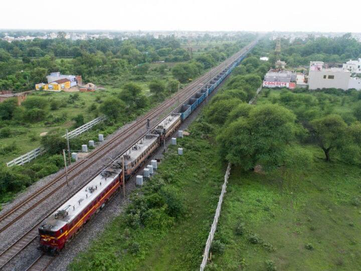 Indian Railway: पहाड़ी राज्य मणिपुर में रेलवे के लिए क्या थी चुनौती? आजादी के बाद मोदी सरकार ने कैसे पहुंचाई ट्रेन? What Was Challenge For Railways In The Hill State Of Manipur How Did Modi Government Deliver The Train After Independence Indian Railway: पहाड़ी राज्य मणिपुर में रेलवे के लिए क्या थी चुनौती? आजादी के बाद मोदी सरकार ने कैसे पहुंचाई ट्रेन?