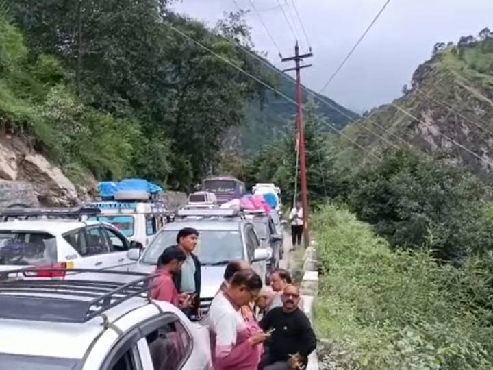 Joshimath helang marwari bypass construction begins as supreme court gives its nod ann Joshimath: बद्रीनाथ हाईवे पर बाईपास का काम शुरू, चीन से लगी सीमा तक सेना की आवाजाही होगी आसान
