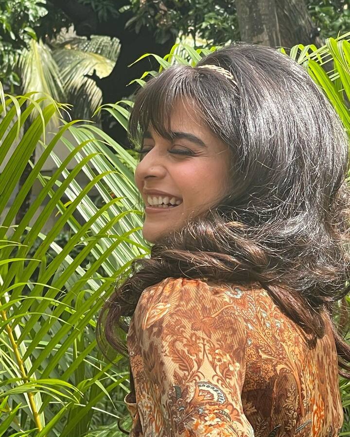 मिथिलाचे सोशल मीडियावर खूप फॅन फॉलोअर आहेत, इंस्टाग्रामवर मिथिलाला 3 मिलियन पेक्षा जास्त लोक फॉलो करतात.(फोटो सौजन्य :mipalkarofficial/इंस्टाग्राम )